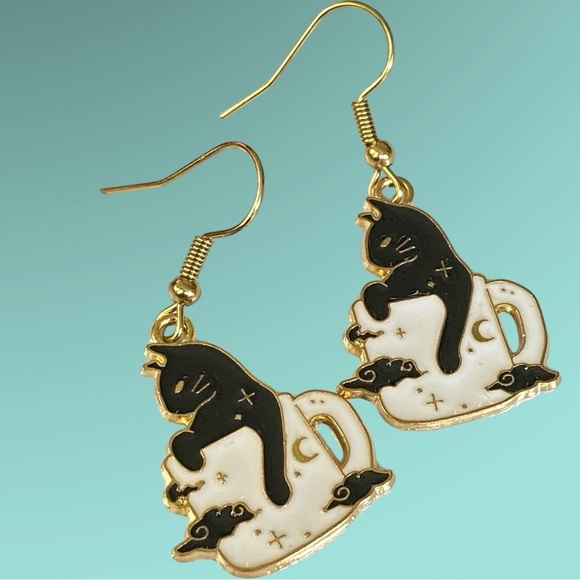 Cat Lady Dangle Pierced Earrings Kitty In Coffee Mug Silver Tone - Picture 5 of 6